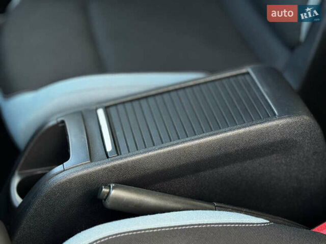 Ситроен Берлинго 2015 в Дрогобыче на Automoto.ua Серый Ситроен Берлинго, объемом двигателя 1.6 л и пробегом 206 тыс. км за 9700 $, фото 39 на Automoto.ua