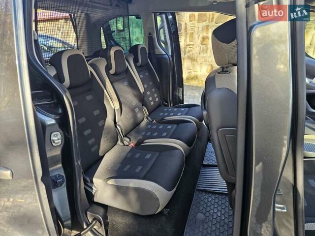 Сірий Сітроен Берлінго, об'ємом двигуна 1.56 л та пробігом 267 тис. км за 9700 $, фото 34 на Automoto.ua