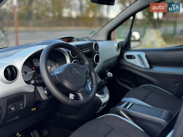 Серый Ситроен Берлинго, объемом двигателя 1.6 л и пробегом 206 тыс. км за 9700 $, фото 31 на Automoto.ua