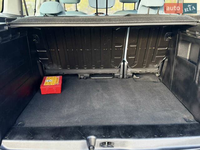 Серый Ситроен Берлинго, объемом двигателя 1.6 л и пробегом 206 тыс. км за 9700 $, фото 67 на Automoto.ua