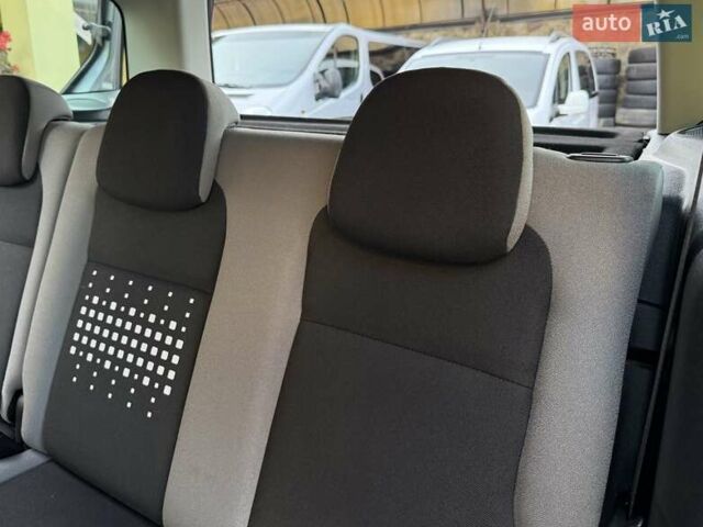 Серый Ситроен Берлинго, объемом двигателя 1.6 л и пробегом 153 тыс. км за 10950 $, фото 39 на Automoto.ua