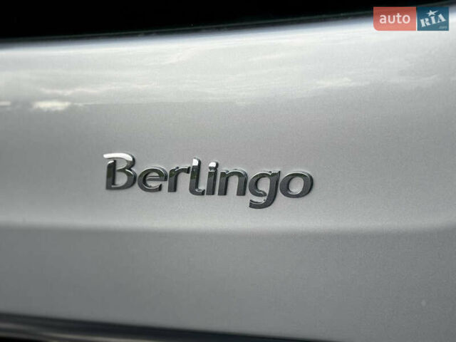 Серый Ситроен Берлинго, объемом двигателя 1.6 л и пробегом 206 тыс. км за 9700 $, фото 28 на Automoto.ua