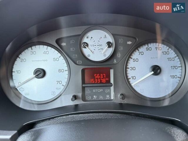 Серый Ситроен Берлинго, объемом двигателя 1.6 л и пробегом 153 тыс. км за 10950 $, фото 70 на Automoto.ua