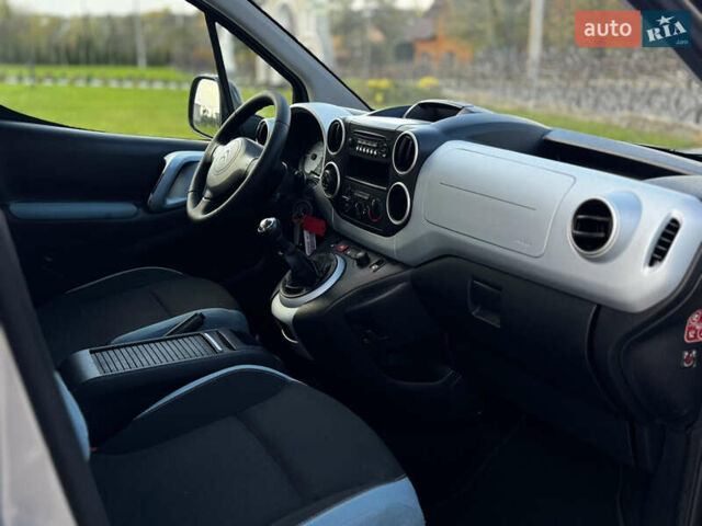 Серый Ситроен Берлинго, объемом двигателя 1.6 л и пробегом 206 тыс. км за 9700 $, фото 42 на Automoto.ua