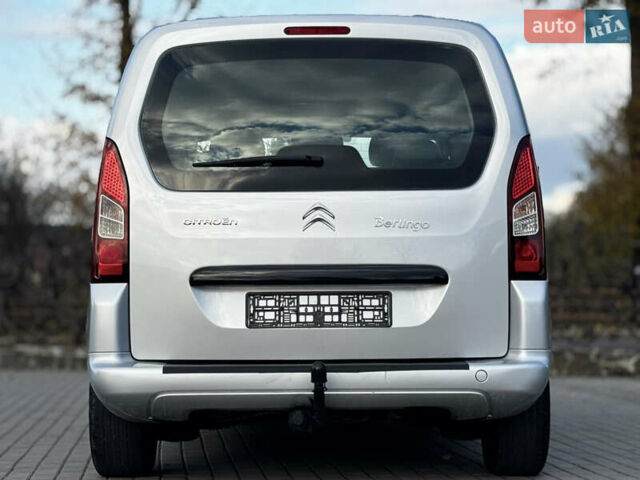 Серый Ситроен Берлинго, объемом двигателя 1.6 л и пробегом 206 тыс. км за 9700 $, фото 6 на Automoto.ua