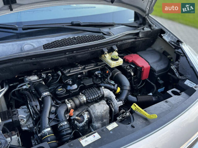 Серый Ситроен Берлинго, объемом двигателя 1.6 л и пробегом 206 тыс. км за 9700 $, фото 69 на Automoto.ua