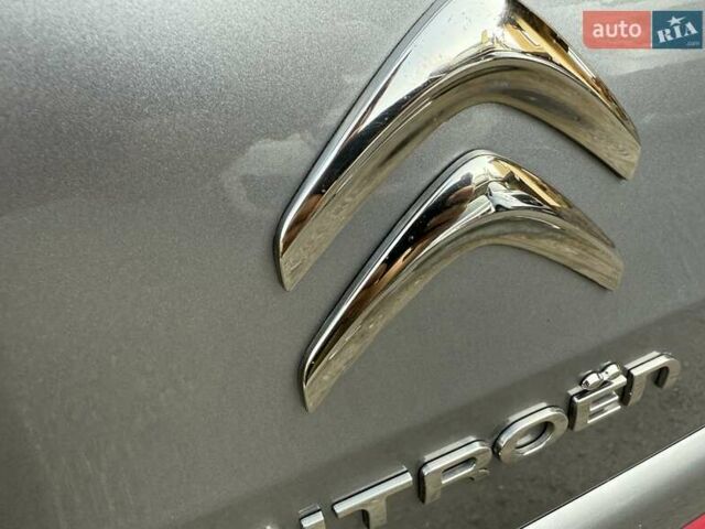 Серый Ситроен Берлинго, объемом двигателя 1.6 л и пробегом 153 тыс. км за 10950 $, фото 22 на Automoto.ua