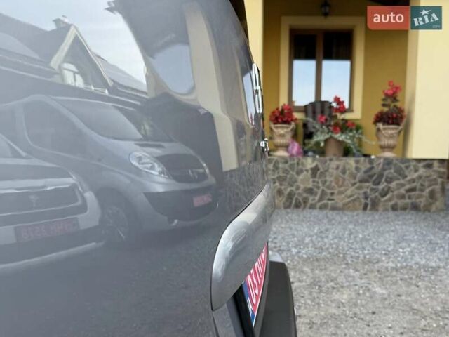 Серый Ситроен Берлинго, объемом двигателя 1.6 л и пробегом 153 тыс. км за 10950 $, фото 19 на Automoto.ua