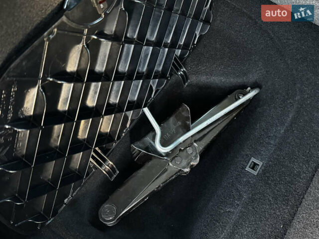 Серый Ситроен Берлинго, объемом двигателя 1.6 л и пробегом 206 тыс. км за 9700 $, фото 66 на Automoto.ua