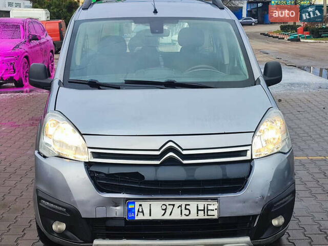 Серый Ситроен Берлинго, объемом двигателя 1.56 л и пробегом 435 тыс. км за 7500 $, фото 6 на Automoto.ua
