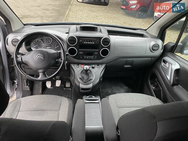 Серый Ситроен Берлинго, объемом двигателя 1.6 л и пробегом 239 тыс. км за 10900 $, фото 22 на Automoto.ua