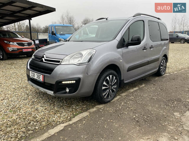 Серый Ситроен Берлинго, объемом двигателя 1.6 л и пробегом 239 тыс. км за 10900 $, фото 3 на Automoto.ua