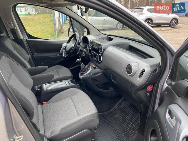 Серый Ситроен Берлинго, объемом двигателя 1.6 л и пробегом 239 тыс. км за 10900 $, фото 26 на Automoto.ua