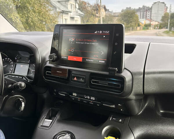 Серый Ситроен Берлинго, объемом двигателя 1.5 л и пробегом 161 тыс. км за 16225 $, фото 13 на Automoto.ua