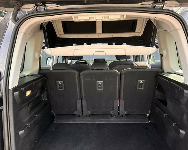 Серый Ситроен Берлинго, объемом двигателя 1.5 л и пробегом 161 тыс. км за 16225 $, фото 24 на Automoto.ua