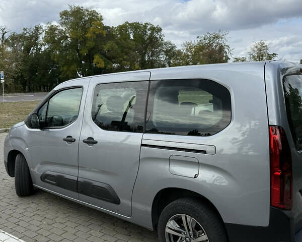 Серый Ситроен Берлинго, объемом двигателя 1.56 л и пробегом 27 тыс. км за 20999 $, фото 6 на Automoto.ua