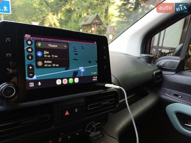 Сірий Сітроен Берлінго, об'ємом двигуна 1.5 л та пробігом 146 тис. км за 17600 $, фото 32 на Automoto.ua