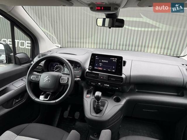 Сірий Сітроен Берлінго, об'ємом двигуна 1.5 л та пробігом 44 тис. км за 23500 $, фото 39 на Automoto.ua