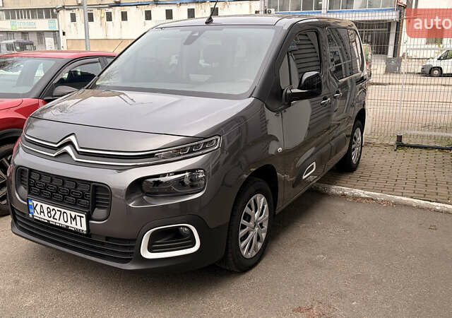 Сірий Сітроен Берлінго, об'ємом двигуна 1.5 л та пробігом 24 тис. км за 23826 $, фото 3 на Automoto.ua