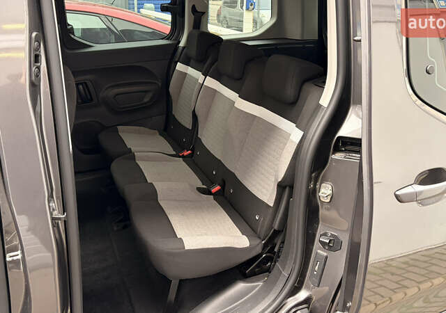 Сірий Сітроен Берлінго, об'ємом двигуна 1.5 л та пробігом 24 тис. км за 23826 $, фото 5 на Automoto.ua