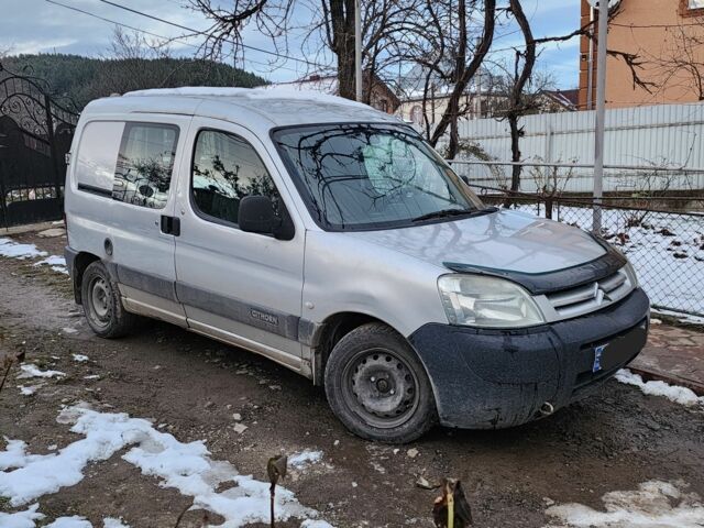 Серый Ситроен Берлинго, объемом двигателя 1.9 л и пробегом 420 тыс. км за 1999 $, фото 1 на Automoto.ua