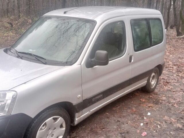 Сірий Сітроен Берлінго, об'ємом двигуна 1.4 л та пробігом 2 тис. км за 3500 $, фото 4 на Automoto.ua