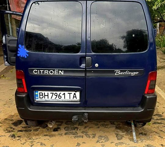 Синий Ситроен Берлинго, объемом двигателя 1.4 л и пробегом 320 тыс. км за 2800 $, фото 5 на Automoto.ua