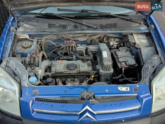 Синій Сітроен Берлінго, об'ємом двигуна 1.36 л та пробігом 300 тис. км за 2800 $, фото 14 на Automoto.ua