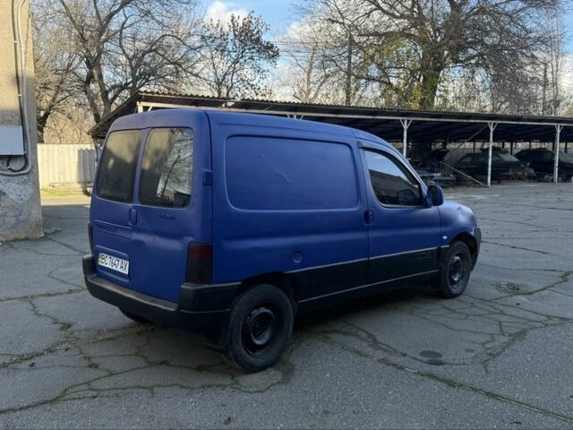 Синий Ситроен Берлинго, объемом двигателя 1.9 л и пробегом 300 тыс. км за 1700 $, фото 2 на Automoto.ua