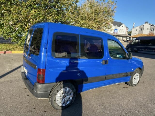 Синий Ситроен Берлинго, объемом двигателя 1.9 л и пробегом 226 тыс. км за 3300 $, фото 2 на Automoto.ua