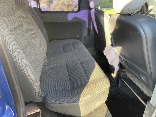 Синий Ситроен Берлинго, объемом двигателя 1.9 л и пробегом 226 тыс. км за 3300 $, фото 7 на Automoto.ua