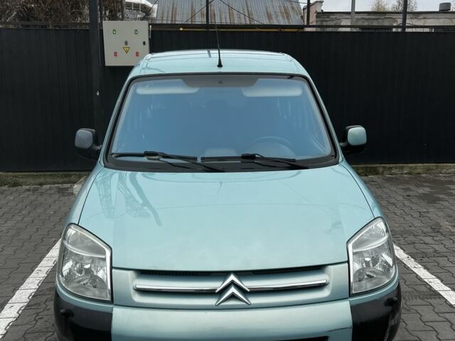 Синий Ситроен Берлинго, объемом двигателя 1.4 л и пробегом 148 тыс. км за 3500 $, фото 2 на Automoto.ua