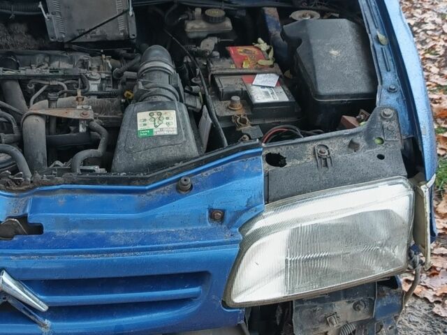 Синій Сітроен Берлінго, об'ємом двигуна 0 л та пробігом 300 тис. км за 1000 $, фото 6 на Automoto.ua