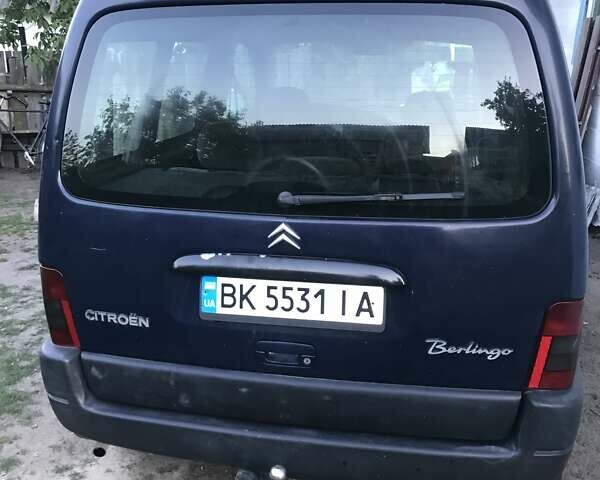 Синий Ситроен Берлинго, объемом двигателя 1.9 л и пробегом 300 тыс. км за 2600 $, фото 3 на Automoto.ua