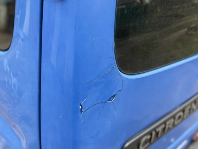 Синій Сітроен Берлінго, об'ємом двигуна 2 л та пробігом 500 тис. км за 2700 $, фото 13 на Automoto.ua