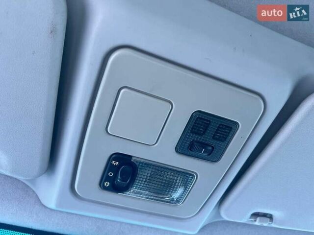 Синій Сітроен Берлінго, об'ємом двигуна 1.4 л та пробігом 203 тис. км за 4190 $, фото 27 на Automoto.ua