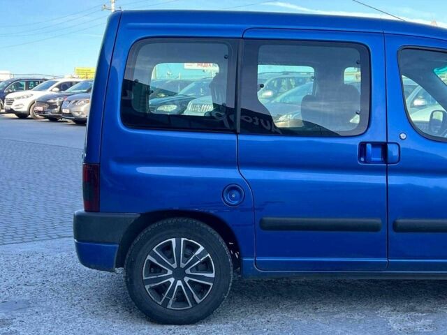 Синий Ситроен Берлинго, объемом двигателя 1.4 л и пробегом 203 тыс. км за 4190 $, фото 7 на Automoto.ua