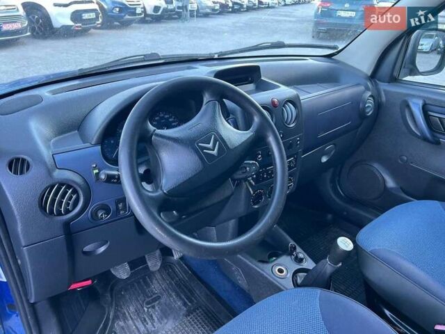 Синій Сітроен Берлінго, об'ємом двигуна 1.4 л та пробігом 203 тис. км за 4190 $, фото 15 на Automoto.ua