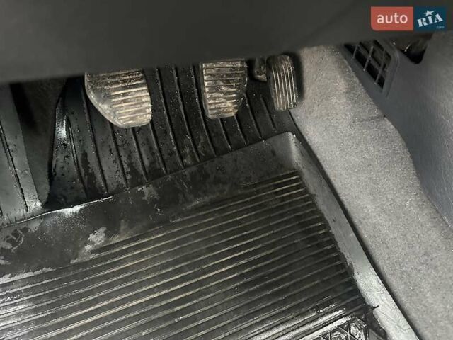 Синий Ситроен Берлинго, объемом двигателя 2 л и пробегом 197 тыс. км за 4999 $, фото 11 на Automoto.ua