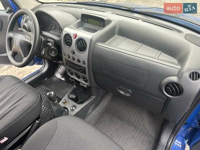 Синий Ситроен Берлинго, объемом двигателя 2 л и пробегом 197 тыс. км за 4999 $, фото 22 на Automoto.ua