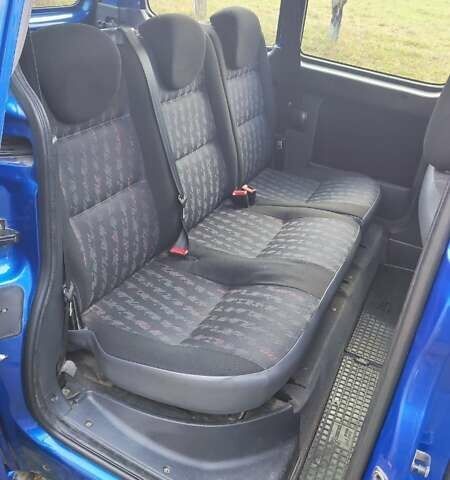 Синій Сітроен Берлінго, об'ємом двигуна 1.56 л та пробігом 275 тис. км за 4200 $, фото 5 на Automoto.ua