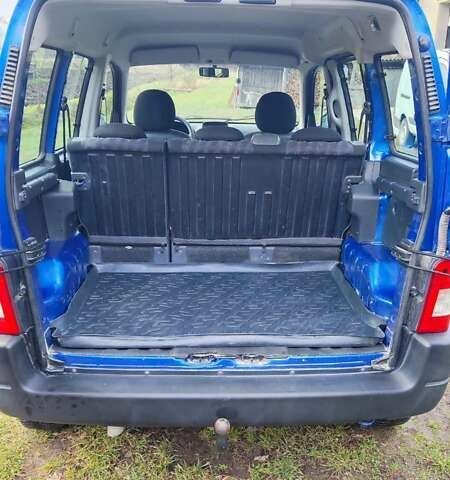 Синій Сітроен Берлінго, об'ємом двигуна 1.56 л та пробігом 275 тис. км за 4200 $, фото 7 на Automoto.ua