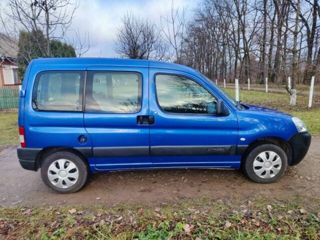 Синий Ситроен Берлинго, объемом двигателя 1.6 л и пробегом 275 тыс. км за 4200 $, фото 1 на Automoto.ua
