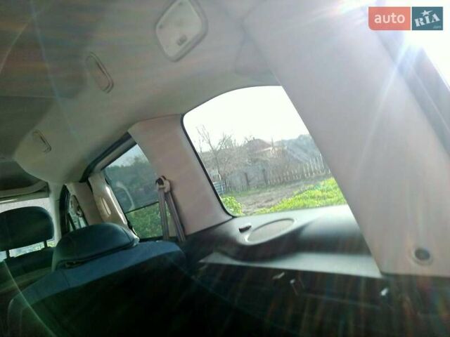 Синій Сітроен Берлінго, об'ємом двигуна 1.6 л та пробігом 285 тис. км за 5300 $, фото 29 на Automoto.ua