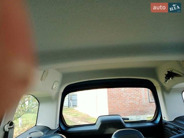 Синій Сітроен Берлінго, об'ємом двигуна 1.6 л та пробігом 285 тис. км за 5300 $, фото 51 на Automoto.ua