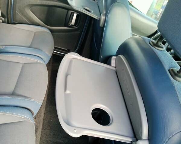 Синій Сітроен Берлінго, об'ємом двигуна 1.6 л та пробігом 285 тис. км за 5300 $, фото 12 на Automoto.ua