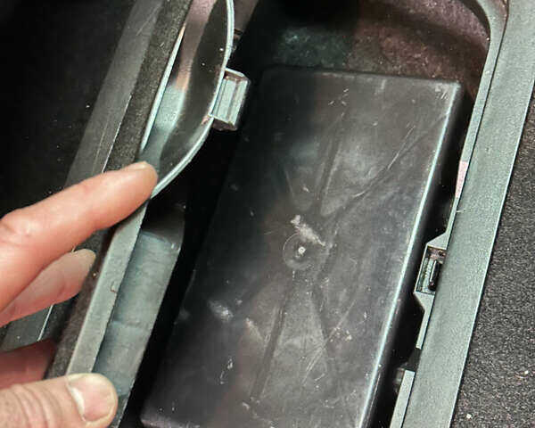 Синий Ситроен Берлинго, объемом двигателя 1.56 л и пробегом 296 тыс. км за 7200 $, фото 61 на Automoto.ua