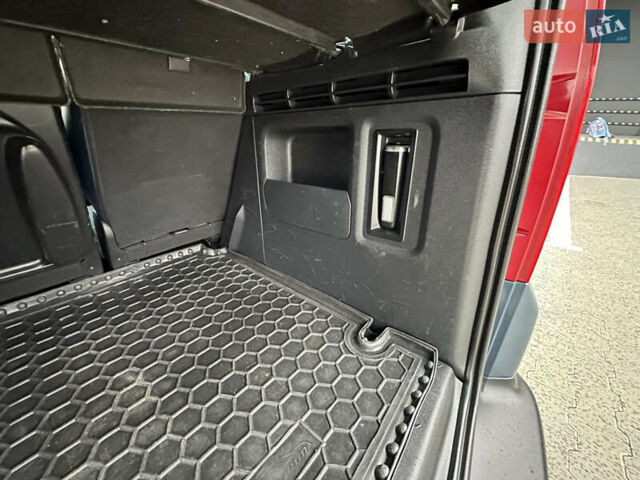 Синий Ситроен Берлинго, объемом двигателя 1.56 л и пробегом 296 тыс. км за 7200 $, фото 50 на Automoto.ua