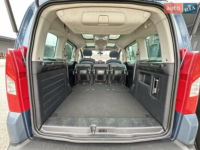 Синий Ситроен Берлинго, объемом двигателя 1.56 л и пробегом 296 тыс. км за 7200 $, фото 48 на Automoto.ua