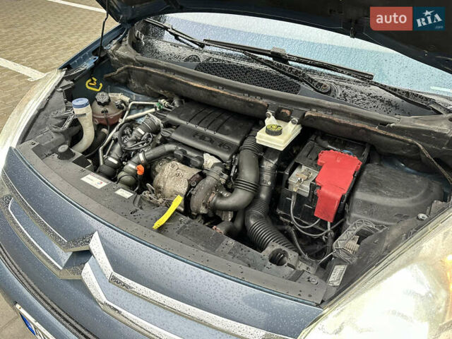 Синий Ситроен Берлинго, объемом двигателя 1.56 л и пробегом 296 тыс. км за 7200 $, фото 65 на Automoto.ua